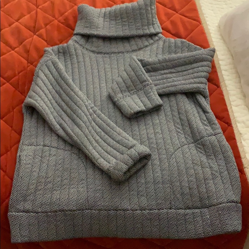 Gap fit oversized sweatshirt